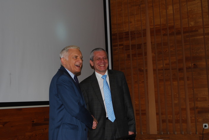 Ryszard Świeboda Prezes SITR Oddział w Katowicach i Jerzy Buzek gość honorowy XVII Zjazdu Delegatów SITR w Katowicach